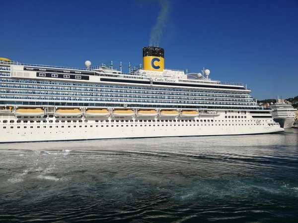 Où participer à une expédition de kayak pour explorer les fjords de Norvège?